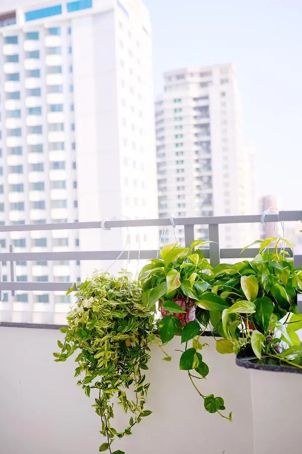 Empiring - Muong Thanh Luxury Apartment Дананг